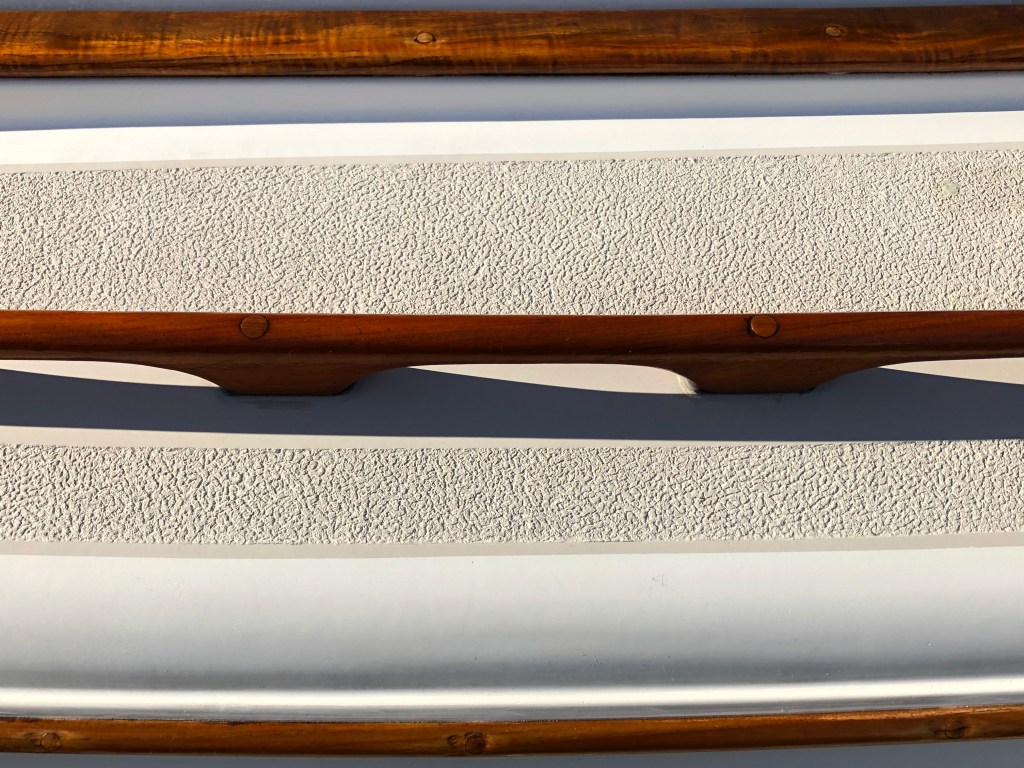 after-the-rain.org / Flicka 20 brightwork